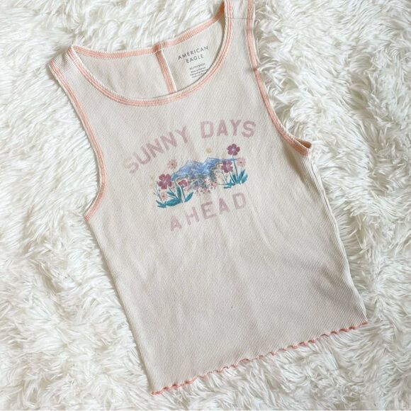 American Eagle Outfitters Tops - American Eagle Flower Field Tank Top
